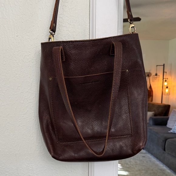 Portland leather goods, crossbody full tote, cold brew. - Picture 7 of 15